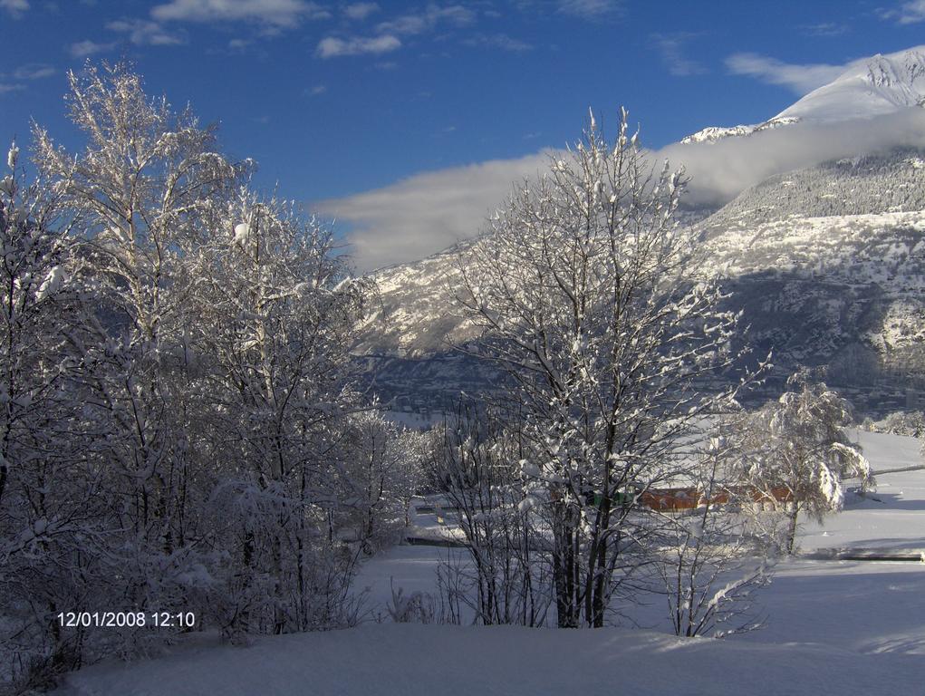 Chalet Esher Surrey Ried-Brig Δωμάτιο φωτογραφία
